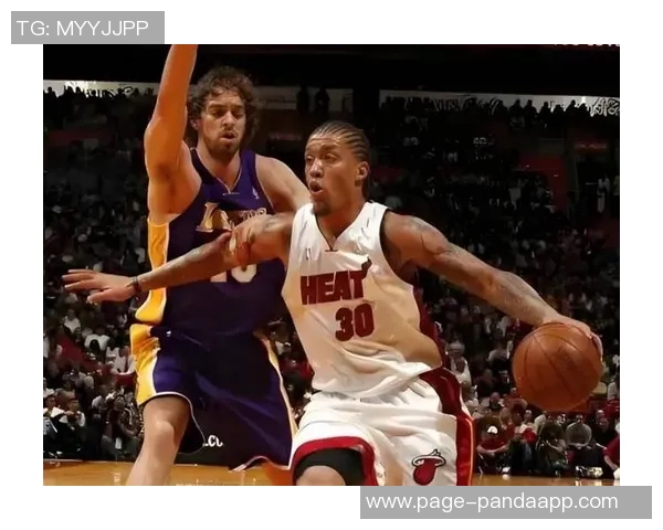 比斯利回忆韦德菜鸟季表现称其为首个强于自己的球员